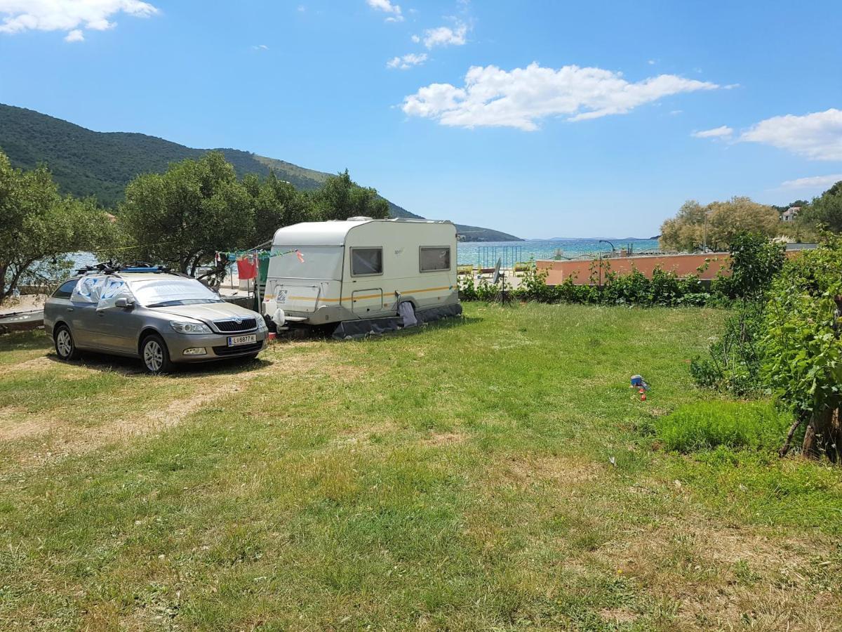 Auto Camp On The Beach - Grebaštica Εξωτερικό φωτογραφία