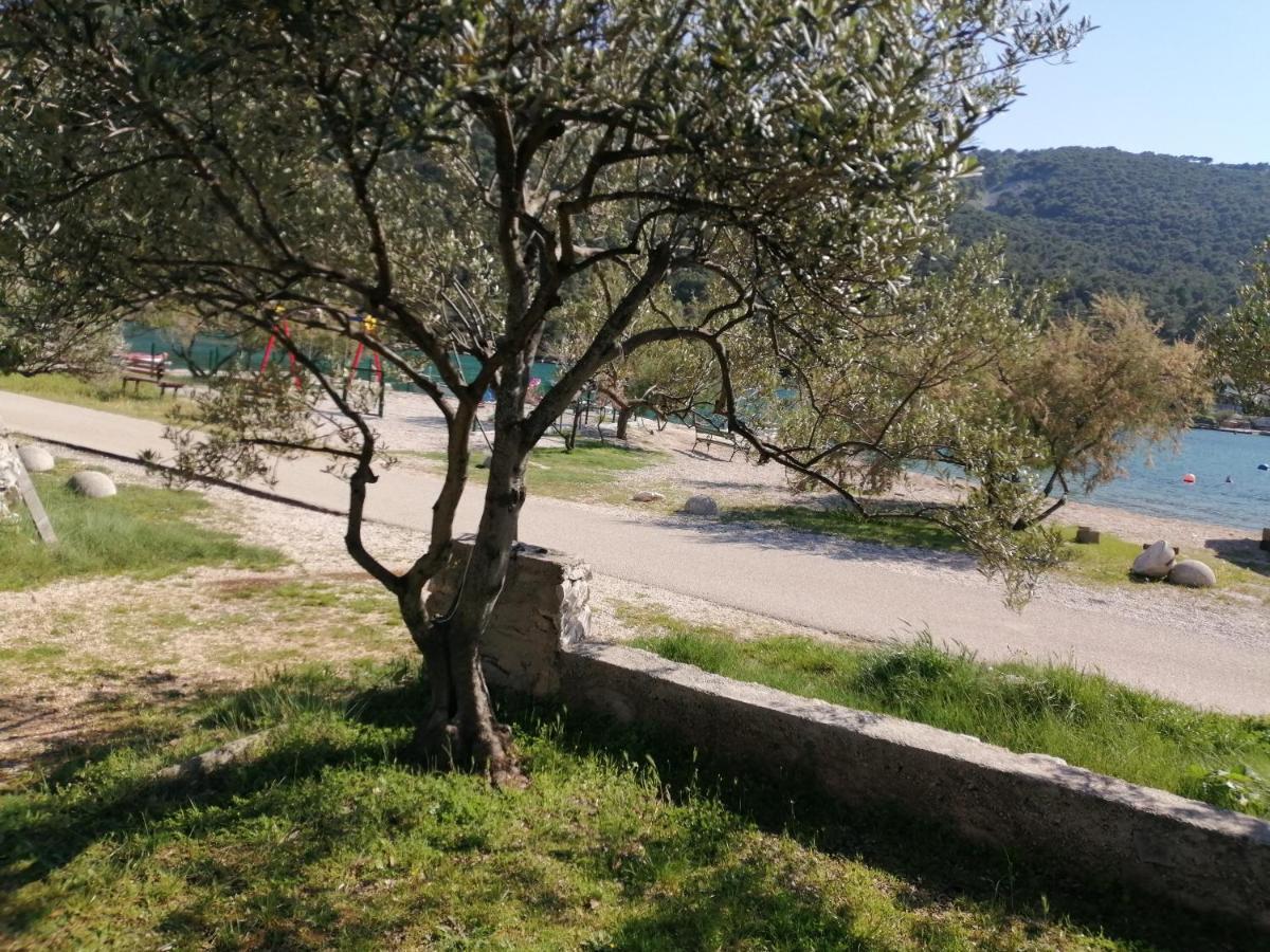 Auto Camp On The Beach - Grebaštica Εξωτερικό φωτογραφία